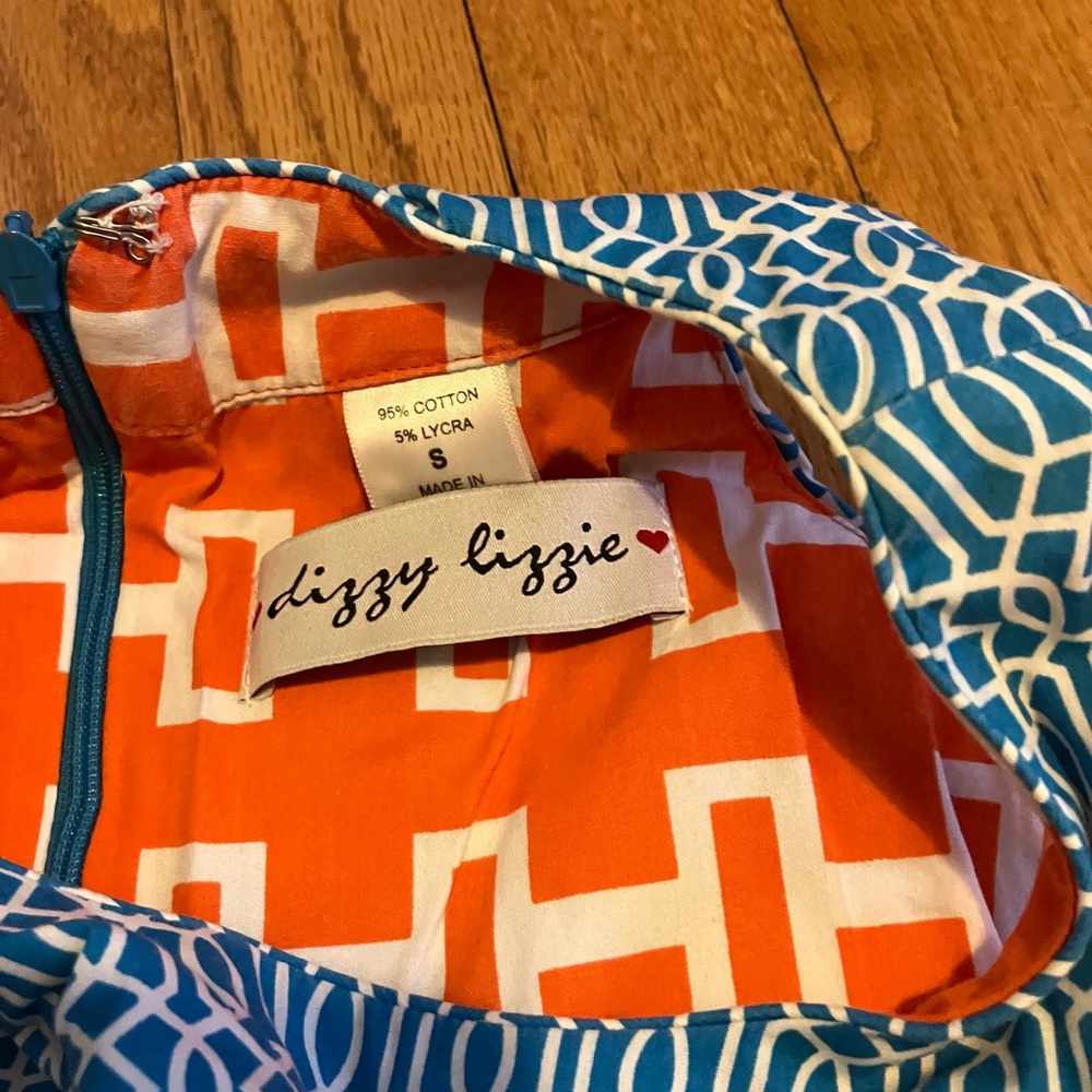 dizzy Lizzie sleeves dress size Small